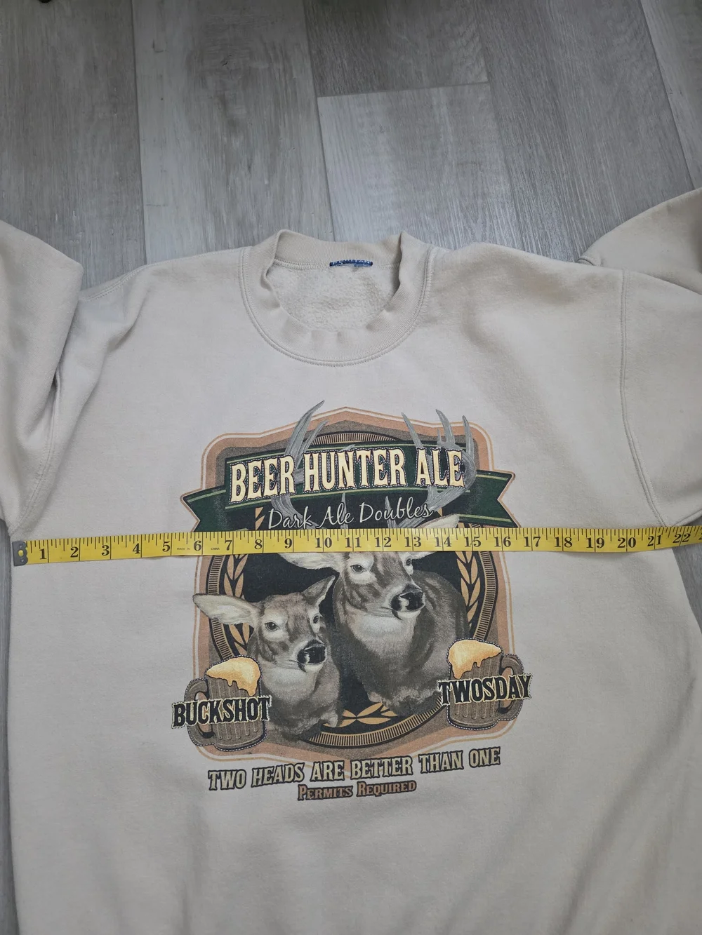 Puritan Beer Hunter Ale Graphic Sweatshirt Beige Crewneck Deer Print Vintage Sty - Picture 8 of 10